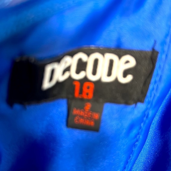 Decode party gown blue color  size 2 in excellent used condition. - Picture 7 of 10